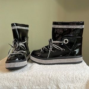 Azalea Wang Faux Black Patent Leather Boots Fur Inside With Rhinestone Trim 8